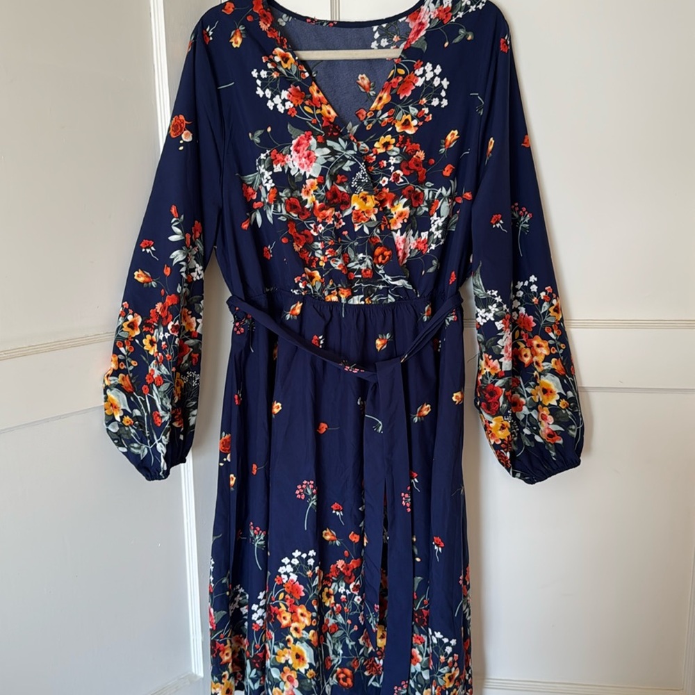 Long Sleeve Floral V Neck Dress plus size